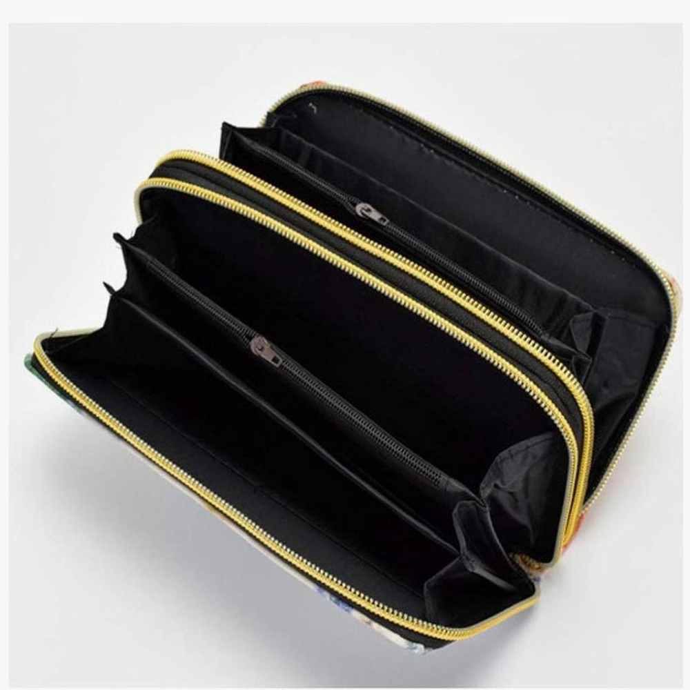 Red sequin clutch with floral design #glamour #party #eveningwear - Picture 3 of 4